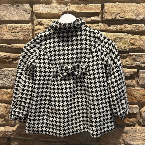 Patterned Coat - Picture 6 of 7